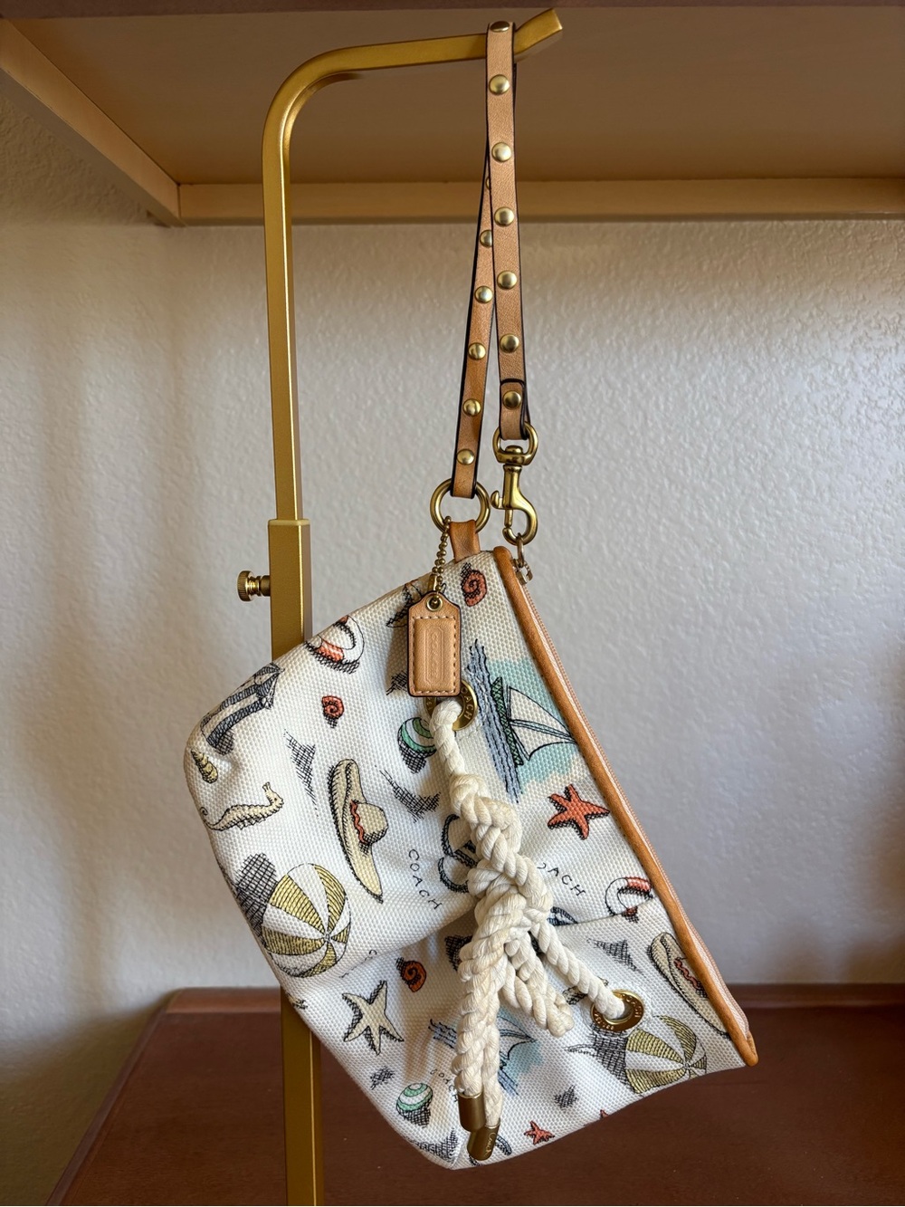 Vintage Coach Multicolor Beach-Print Canvas Wristlet with Tan Trim w/ free charm - Picture 10 of 13